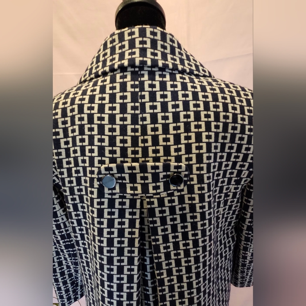 Ann Taylor LOFT Geometric Wool Blend Double Breasted Jacket Size 8 - Picture 2 of 12